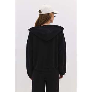 Sudadera con capucha y cremallera - Product Image 5