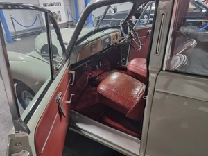 Oferta Especial: Coche Usado M Morris Minor Saloon 1953 - ¡Listo para Enviar! - Product Image 6