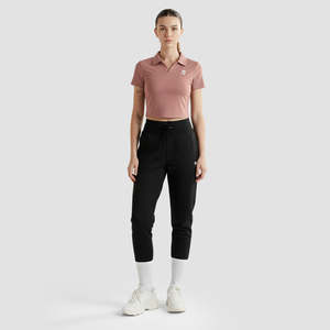 Camiseta Ajustada con Cuello Deportivo en Rosa Polvoriento, Transpirable y de Corte Corto - Product Image 4