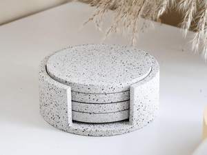 Juego de 4 Posavasos de Jesmonita con Soporte, Juego de Posavasos Hechos a Mano en Color Neutro, Accesorios para Mesa de Centro y Hogar - Product Image 2