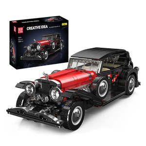 Voiture ancienne en briques de plastique pour jeu constructif - Product Image 1