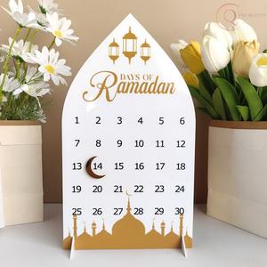 Calendrier de table en métal de qualité supérieure pour le Ramadan avec couleur personnalisable - Article de bureau islamique portable et durable pour la saison festive - Product Image 6