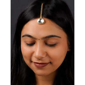 Maangteeka de Color Blanco Chapado en Oro con Diamantes de Imitación CZT14 con Cierre de Gancho, Joyería Elegante de una Sola Pieza - Product Image 1