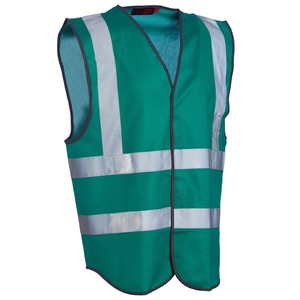 Chaleco de lona resistente para trabajo, ideal para condiciones climáticas adversas, que ofrece calidez en capas y funcionalidad para trabajadores calificados fabricados en Pakistán. - Product Image 1