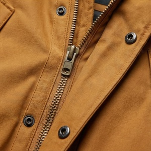 Veste parka tendance pour homme, 300 g/m², matelassée, entièrement chaude, service OEM, veste d'hiver thermique personnalisée, vêtements d'extérieur résistants - Product Image 4