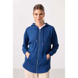 Sudadera con Capucha Extra Grande de Textura Suave Tommylife para Mujer - 97302 Negro - Beige - Product Image 2