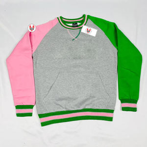 Sweat-shirt personnalisé pour femme Alpha Kapa avec broderie grecque, col rond, en molleton de coton pour l'hiver, design pour sororité - Product Image 2