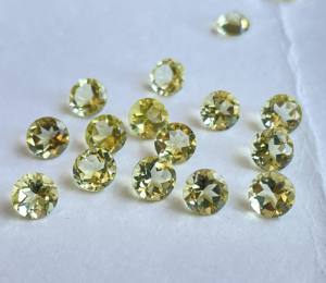 Quartz citron naturel rond de 5 mm, taille facetée, qualité AAA - Quartz citron naturel de qualité supérieure - Product Image 1