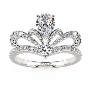 Bague de fiançailles Jeulia en moissanite taille poire, design couronne, argent sterling plaqué rhodium - Product Image 1