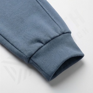 Ensemble de survêtement de sport en molleton technique hautement personnalisé pour hommes, décontracté, ajusté, avec logo imprimé, vente chaude, design personnalisé - Product Image 6