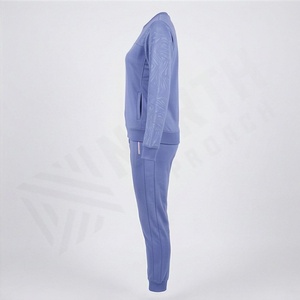 Conjunto Deportivo de 2 Piezas para Mujer, con Capucha, para Correr al Aire Libre, Invierno, Venta al Por Mayor, Liso, 2025, OEM, Ropa Deportiva para Gimnasio y Fitness - Product Image 3