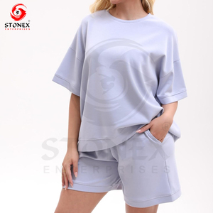 2025 ensembles de survêtement pour femmes taille haute coupe ajustée 2 pièces T-Shirt à manches courtes avec short ensemble tenue décontracté pour les femmes - Product Image 1