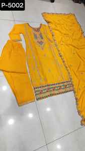 Vêtements traditionnels indiens Pure Heavy Chinnon Silk With Heavy Broderie Sequence Work With Full Sleeve Salwar Kameez with Dupatta - Product Image 6
