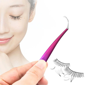 Pince à cils en acier inoxydable de haute qualité personnalisée avec pointe en fibre de silicone Logo de couleur personnalisé pour extensions de cils - Product Image 3