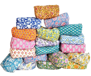 Wholesale Cotton Women Travel Makeup Toiletry <b>Pouch</b> Custom Handmade Monogram Floral Quilted Cosmetic Bag - Product Image 5