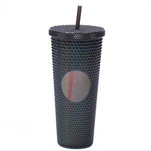 Vaso deportivo de plástico transparente de doble pared con diseño de diamante, 24 oz (710 ml), reutilizable, para café, con pajita y aislamiento térmico de 0 a 6 horas. - Product Image 3