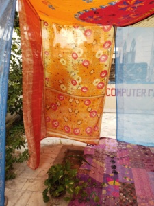 Dosel de cama cuadrado para todas las estaciones Sari de seda India Vintage bohemio multicolor para uso doméstico y de acampada - Product Image 4