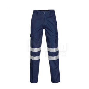 Combinaison de soudage résistante à la chaleur de haute qualité pour hommes, vêtements de sécurité réfléchissants personnalisés de meilleure qualité - Product Image 3