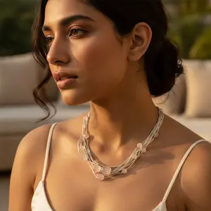 Collar de Cuentas de Cuarzo Rosa y Coral para Mujer - Opción de Regalo - Product Image 1