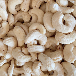 Hot Sale Best Rate Cashew Nuts Raw Cashew Nut Cashew Nuts Bulk Private Label Packaging Available - Product Image 1