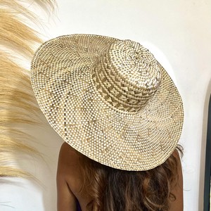 Sombrero de paja para el sol y la playa, accesorio ecológico hecho a mano, perfecto para el verano - Product Image 6