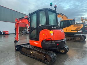 Componentes Usados para Miniexcavadora KX057-4 de 2018: Motor, Caja de Cambios, Bomba de Engranajes, Rodamientos, PLC, Peso Operativo de 34 Toneladas - Product Image 3