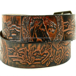 Cinturón occidental de cuero tallado para hombre, correa de cuero marrón de alta calidad con diseño único en relieve - Product Image 4