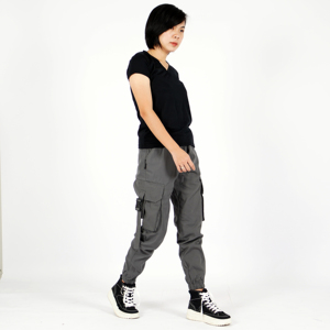 Nuevos pantalones Cargo para mujer Artha Pantalones Cargo de alta calidad para mujer Multibolsillos combinan comodidad y funcionalidad. - Product Image 2