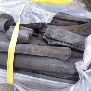 Top BBQ Charcoal Vietnam Mangrove Lump Long Stick, qualité d'exportation, brûlure propre - Product Image 1