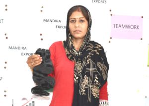 Paquet d'extensions naturelles de cheveux humains traités chimiquement d'extensions de cheveux du vendeur indien Double trame naturelle ondulée style Bodywave vierge aucun - Product Image 2