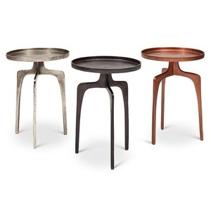 Mesa auxiliar de aluminio contemporánea de primera calidad diseñada para equilibrar el atractivo estético y la funcionalidad en áreas de estar pequeñas - Product Image 2