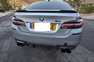 USADO LHD/RHD 2016 B M W M5 PURE METAL SILVER EDITION - Product Image 2