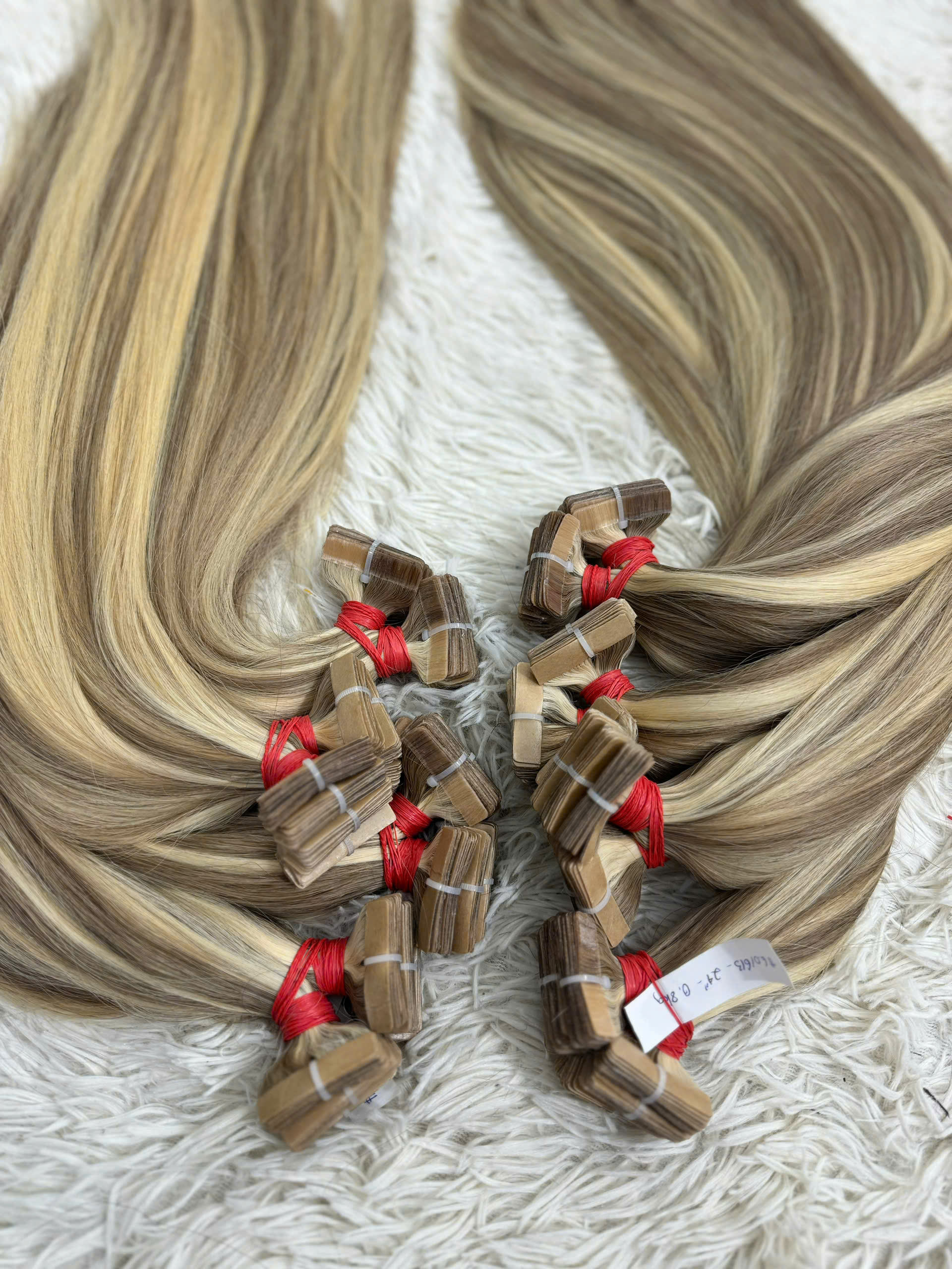 สีน้ำตาล