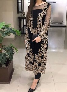 INDIEN & PAKISTANI DESIGNER ÉLÉGANT LOURDE BRODERIE SUR LONG KURTA AVEC ROBE PANTALON POUR PARTY-wear-robe pour Party-WEAR @ 2023 - Product Image 2