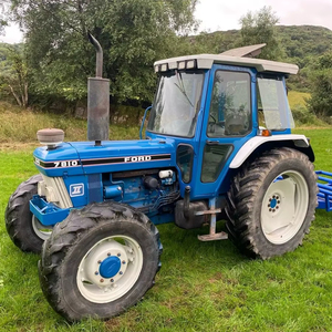 Ford 7810 série II 70HP 4WD entraînement par engrenages tracteur droit pompe boîte de vitesses moteur jantes revêtues de poudre casse câblage besoin d'attention - Product Image 1