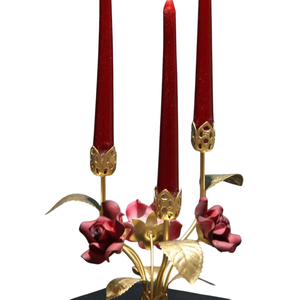 Candelabros decorativos para el hogar, candelabro y candelabro de diseño floral dorado de Metal creativo para candelabro de mesa de artículos de Hotel - Product Image 1