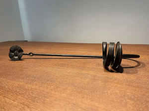 Aplique de pared rústico con candelabro de una vela de hierro forjado, tarro de vela hecho por herrero para decoraciones navideñas - Product Image 5