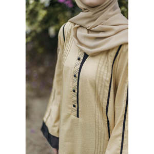 Blusas y Camisas Doradas para Mujer - Product Image 1