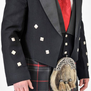Veste Prince Charlie personnalisable en laine tweed argyle, style moderne, type kilt - Product Image 4