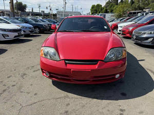 Meilleur prix de gros, pas cher, 2003 pour Tiburon 2 portes, hayon, conduite à gauche, sièges en cuir, entrée sans clé, vitres électriques, CD - Product Image 2