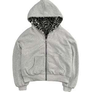 Pull à capuche pour homme en molleton 100% coton, coupe ample, imprimé à carreaux, réversible, avec grandes poches et couleurs contrastées, design haut de gamme - Product Image 1