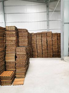 100% Azulejos de cubierta de madera de acacia-Azulejo de piso de cubierta compuesta-Alfombrilla de piso para jardín-Azulejos de cubierta compuesta de plástico y madera - Product Image 6