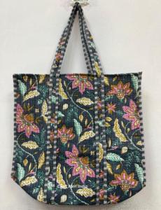 Sac à bandoulière matelassé en coton doux et moelleux pour femmes Sac à main Grand sac matelassé pour dames Sac matelassé - Product Image 6