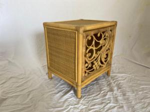 Soporte de cuello de ratán natural Estilo de diseño tradicional para el interior del hogar para uso en sala de estar o restaurante - Product Image 2