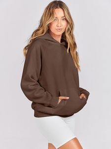Venta al por mayor de alta calidad de las mujeres de gran tamaño de lana sudaderas de manga larga con capucha camisas bolsillos insignia ropa de otoño - Product Image 3