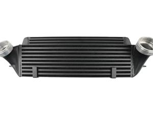 Intercooler de montaje frontal de alto rendimiento para <span class=keywords><strong>BMW</strong></span> Serie 3 E46 <span class=keywords><strong>318d</strong></span> 320d 330d <span class=keywords><strong>2003</strong></span> Producto automotriz de alta calidad - Product Image 3