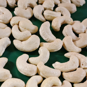 Noix de cajou à faible quantité minimale de commande WW240 Kaju Badam noix noyaux SANTIGO noix de cajou prix raisonnable - Product Image 1