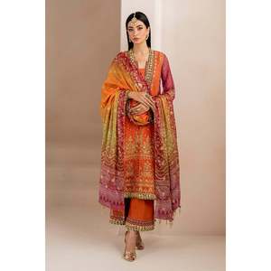 Ensemble de costume 3 pièces en mousseline de soie brodée orange pour femmes UF-706 (100% polyester) - Product Image 1