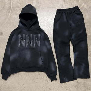 Conjunto de pantalones acampanados y Sudadera con capucha Vintage de felpa francesa de gran tamaño personalizado, chándales bordados desgastados lavados con ácido - Product Image 1