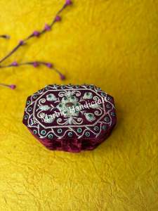 Caja de Joyería Bordada a Mano con Tela Roja Shanell, Precio de Mayoreo, Solución de Almacenamiento de Joyería - Product Image 2